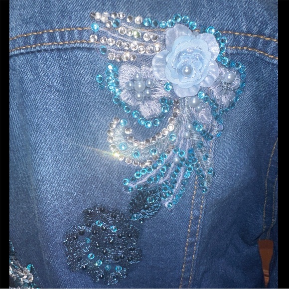 Skull Moon & Roses Embroidered Distressed Denim Jacket - Picture 5 of 9